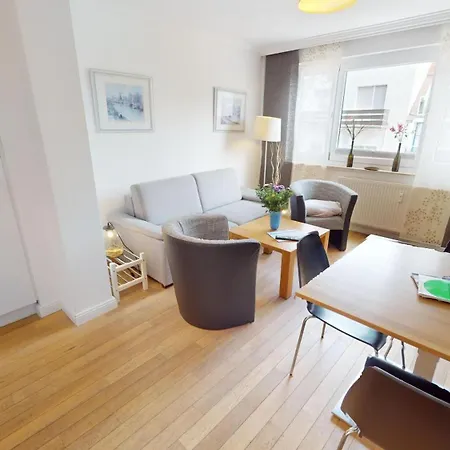 Strandnest 4 - Winterstrasse Apartment Norderney